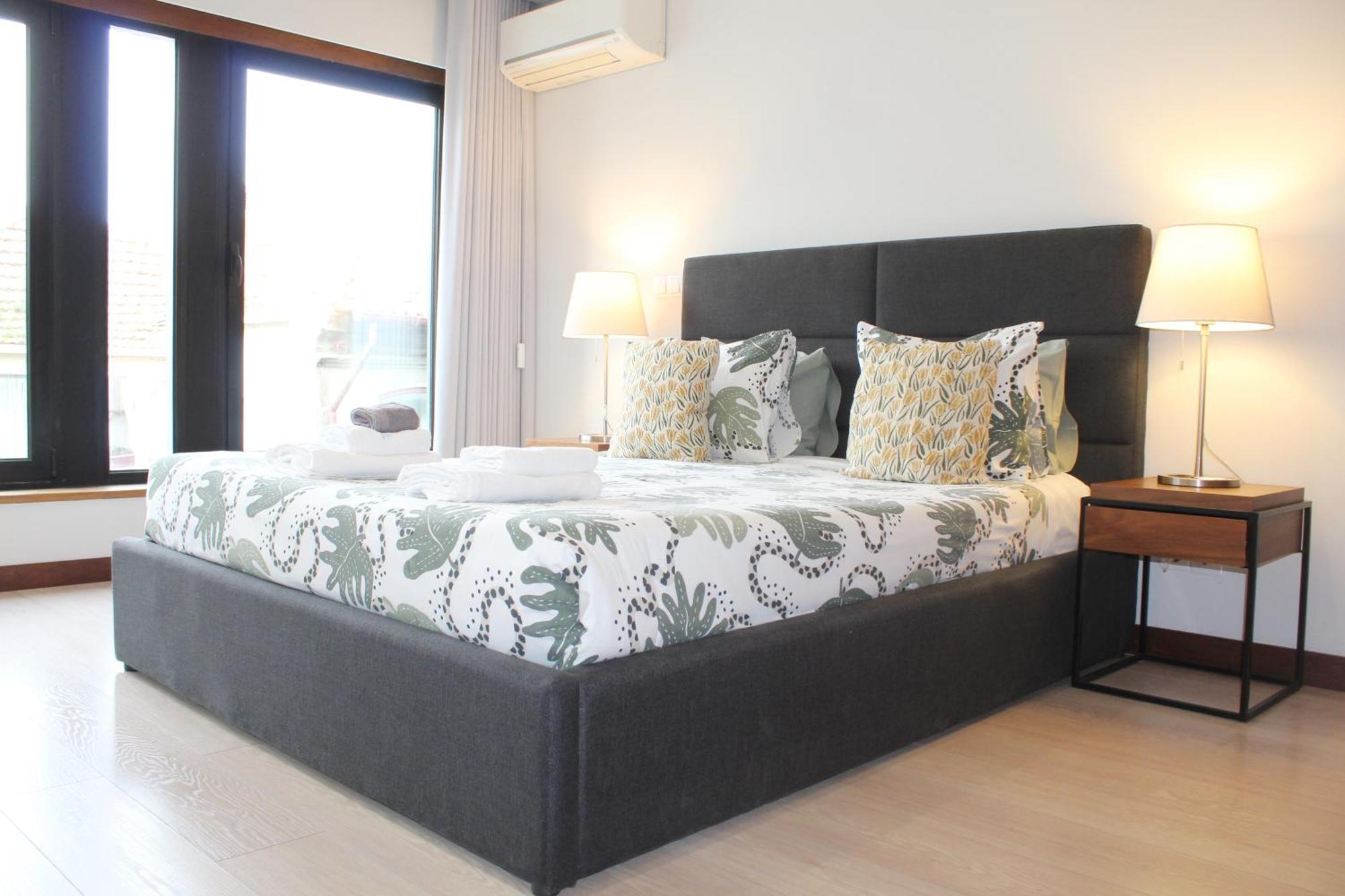 Casa Do Cinema Downtown Apartment Porto Luaran gambar